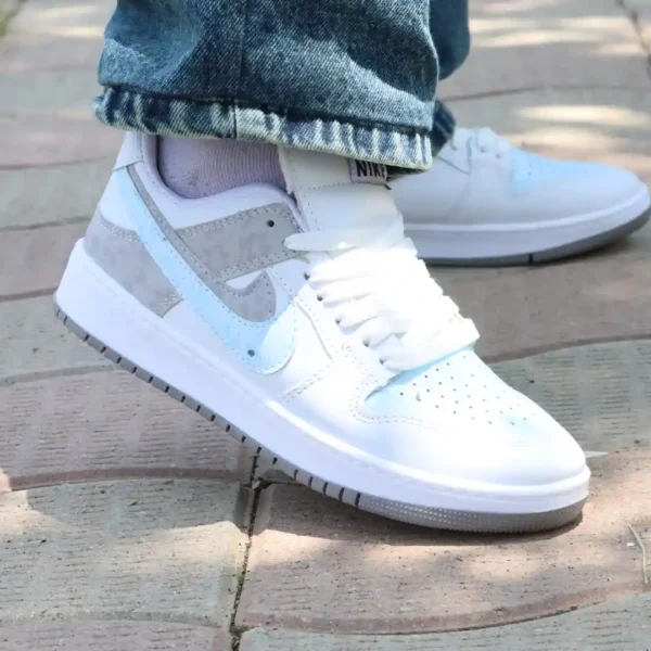 کتونی زنانه مدل نایک Nike کد J2